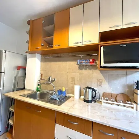 Ultra-central View 1 Bedroom With Balcony & Free Wifi *