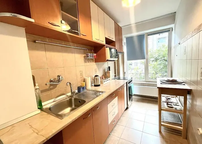 Cozy 1 Bedroom Flat, Ultracentral, Free Wifi Бухарест