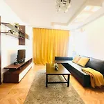 Apartamento Cozy 1 Bedroom Flat, Ultracentral, Free Wifi *