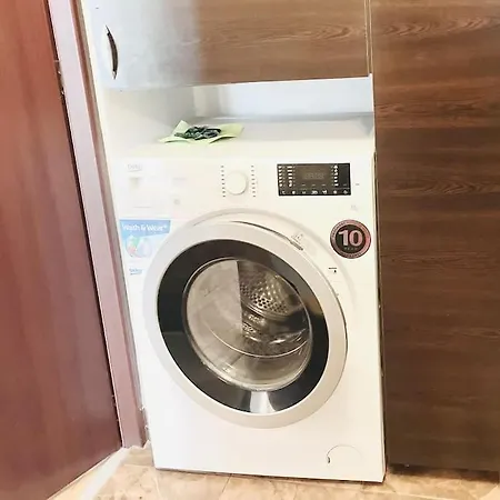 Ultra-central View 1 Bedroom With Balcony & Free Wifi 公寓 布加勒斯特