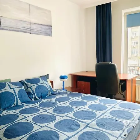 Ultra-central View 1 Bedroom With Balcony & Free Wifi * בוקרשט