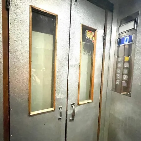 Apartment Cozy 1 Bedroom Flat, Ultracentral, Free Wifi *
