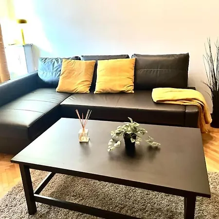Cozy 1 Bedroom Flat, Ultracentral, Free Wifi * Bucharest