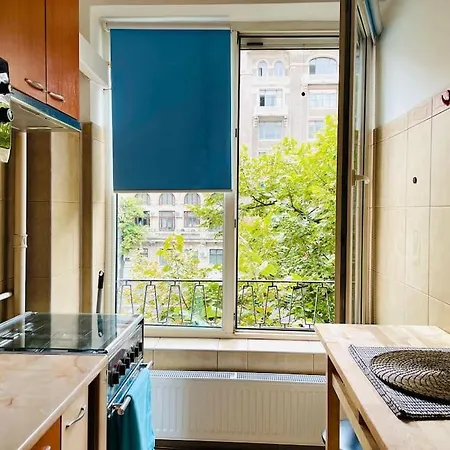 Cozy 1 Bedroom Flat, Ultracentral, Free Wifi * Bucharest