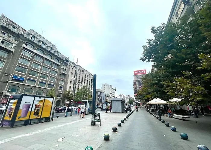 Apartment Cozy 1 Bedroom Flat, Ultracentral, Free Wifi *