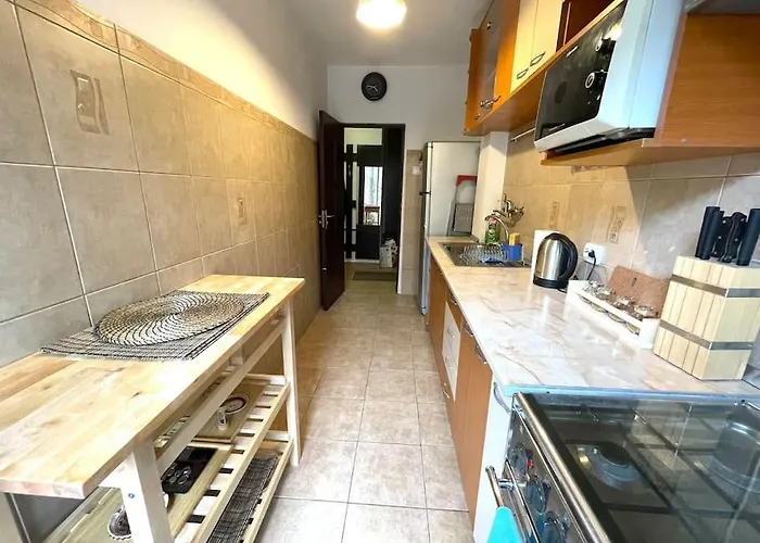 Apartman Cozy 1 Bedroom Flat, Ultracentral, Free Wifi *